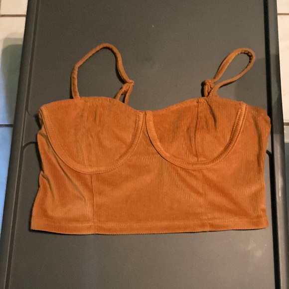 Ladies top - Picture 1 of 3